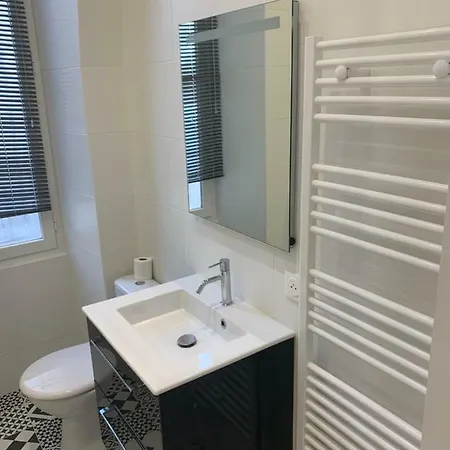 Gustave Apartmán *