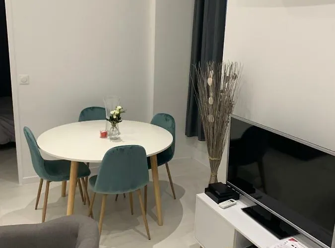 Gustave Apartmán *